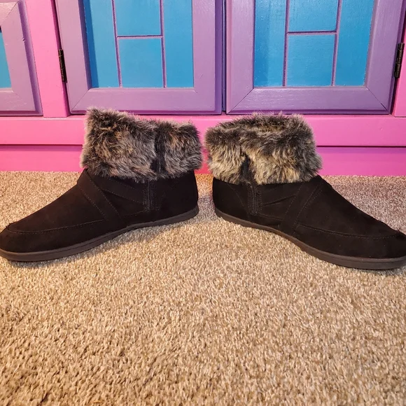 Rocket Dog Women's Halifax Coast Ankle Furred Bootie Size 9.5 - Picture 3 of 8